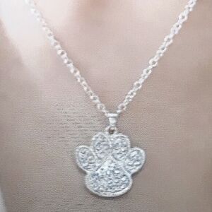 Paw Print Cat Dog Crystal Rhinestones Silver Paw Pendant Necklace NEW